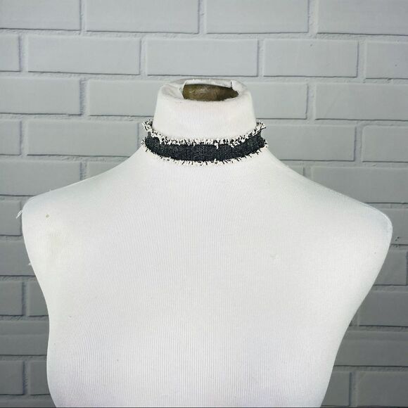 10/$25🦋 Farah Jewelry Frayed Edge Black Denim Choker - Picture 4 of 7